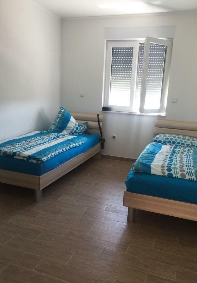 Villa Duga - Familie Il - I Vanovic Lamarra Urlaub Auf Vir Ngoại thất bức ảnh